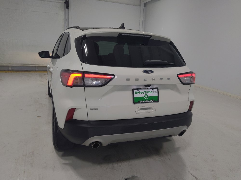 Used 2021 Ford Escape SE image 6