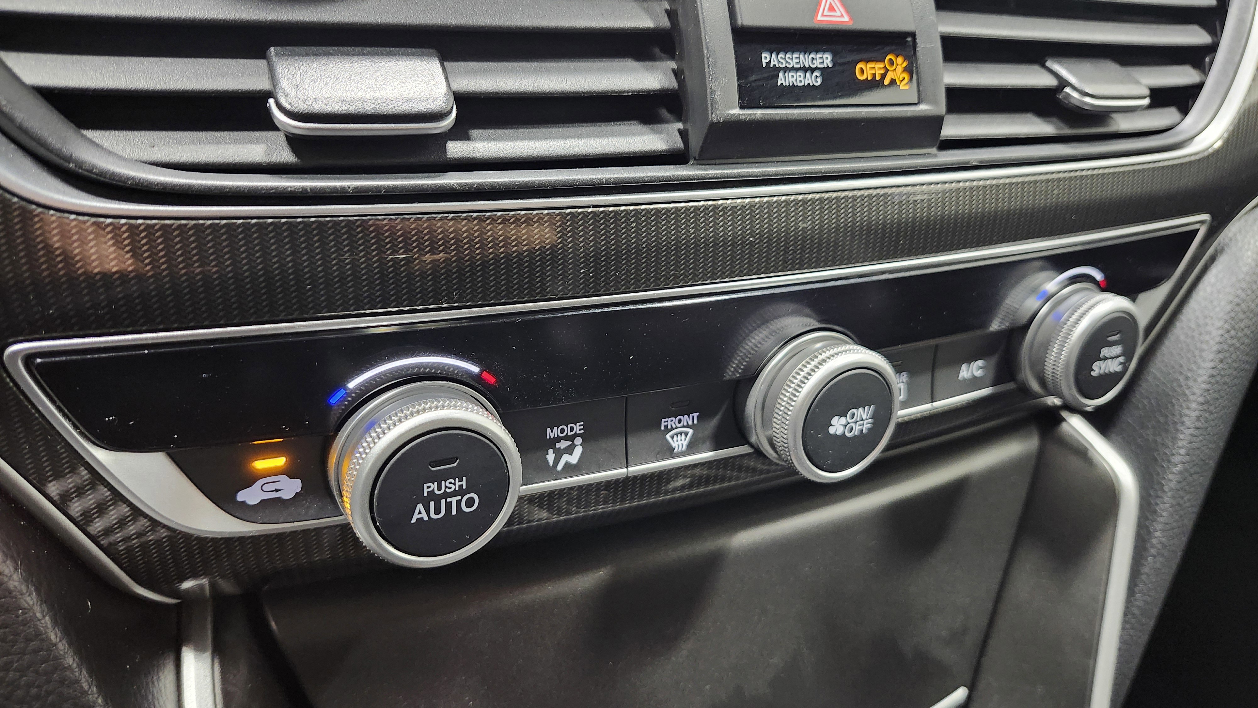 Used 2018 Honda Accord Sport image 30