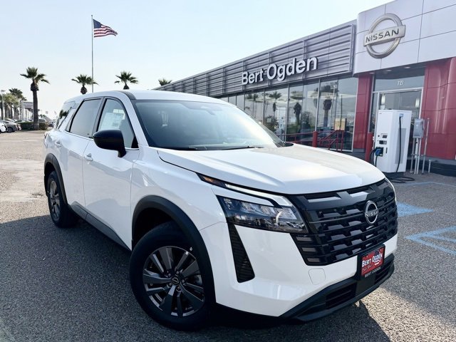 New 2026 Nissan Pathfinder S
