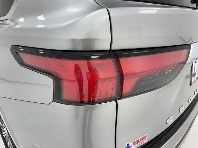 Used 2024 Toyota Sequoia Capstone image 36