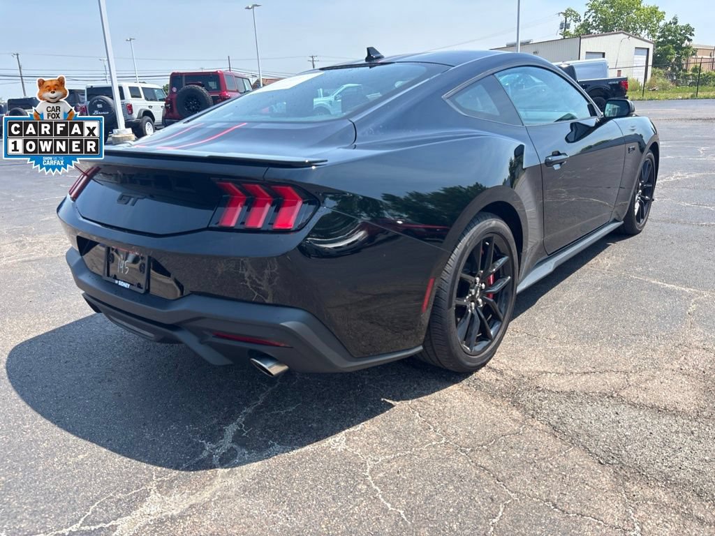 Used 2025 Ford Mustang GT Premium RWD image 5