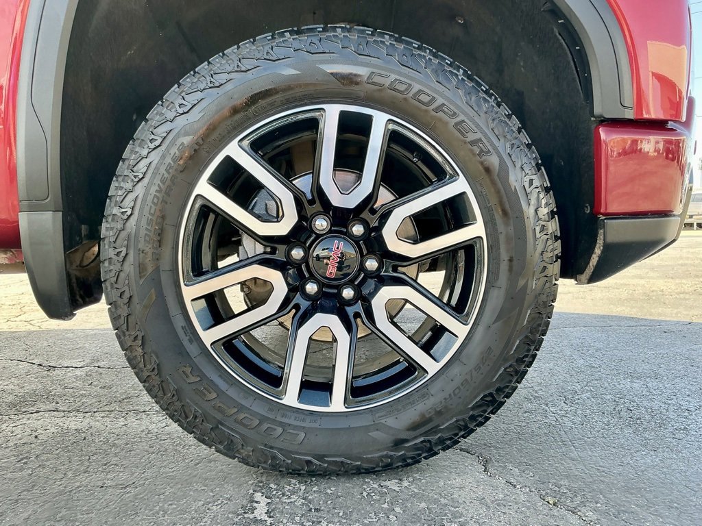 Used 2023 GMC Sierra 1500 AT4 w/ AT4 Premium Package image 21