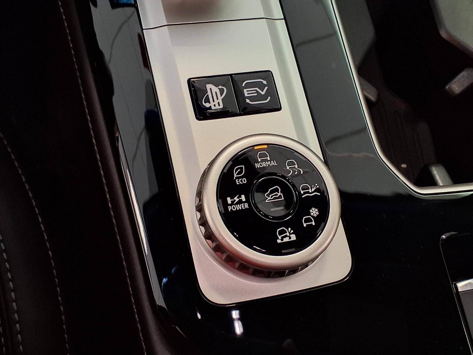 New 2026 Mitsubishi Outlander 4WD Plug-In Hybrid image 27