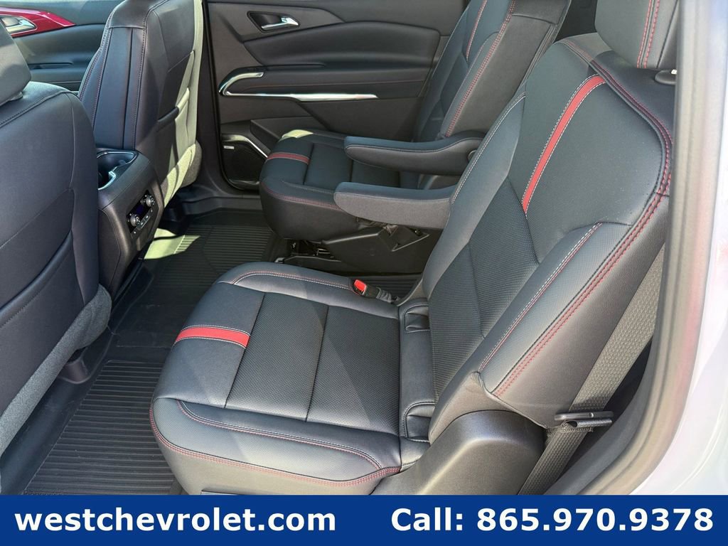New 2026 Chevrolet Traverse RS image 11