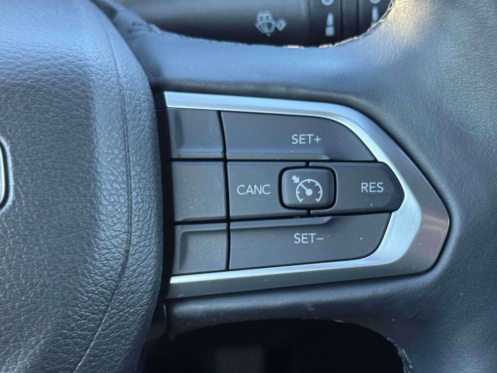 Used 2022 Jeep Compass Latitude image 18