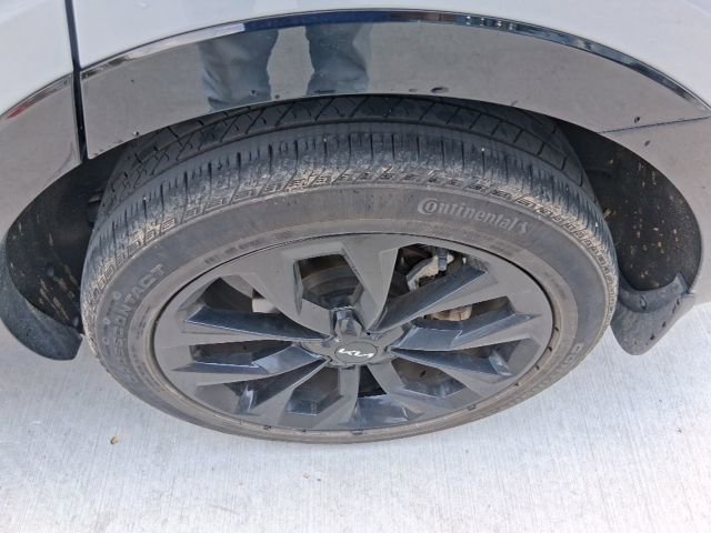 Used 2023 Kia Sorento SX FWD image 20