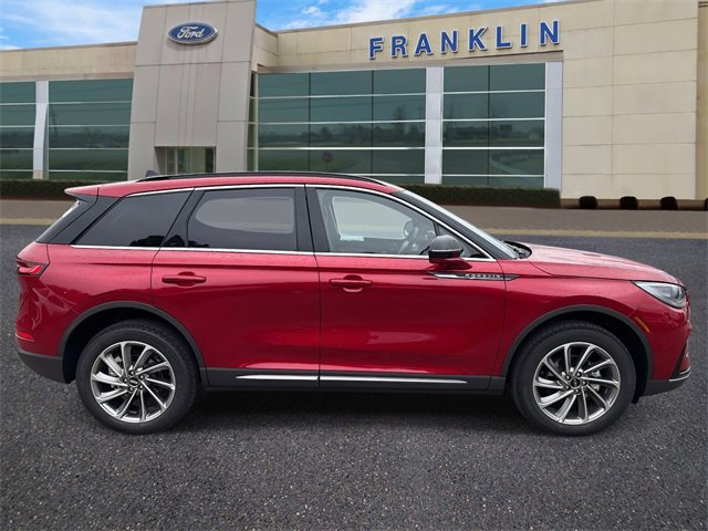 New 2026 Lincoln Corsair Premiere image 8