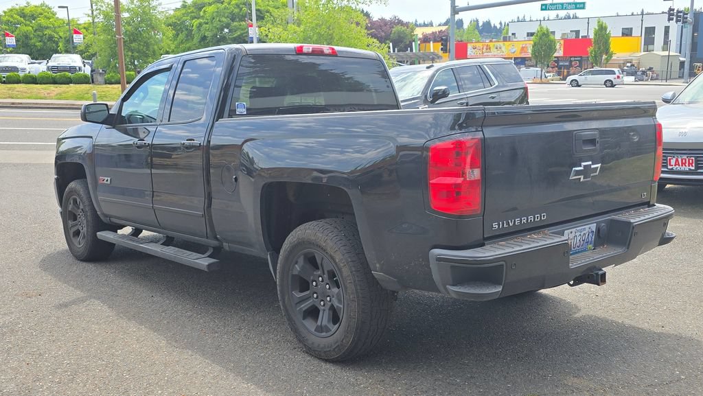 Used 2016 Chevrolet Silverado 1500 LT w/ Midnight Edition AWD/4WD image 5