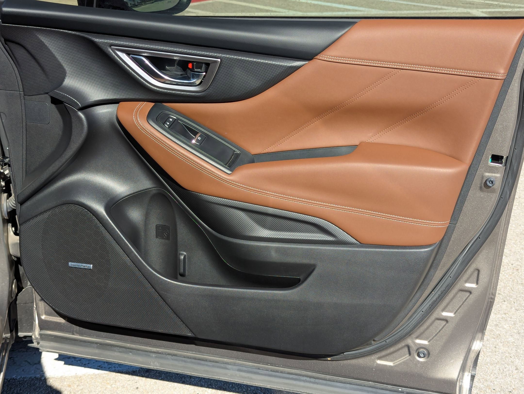 Used 2020 Subaru Forester Touring image 28