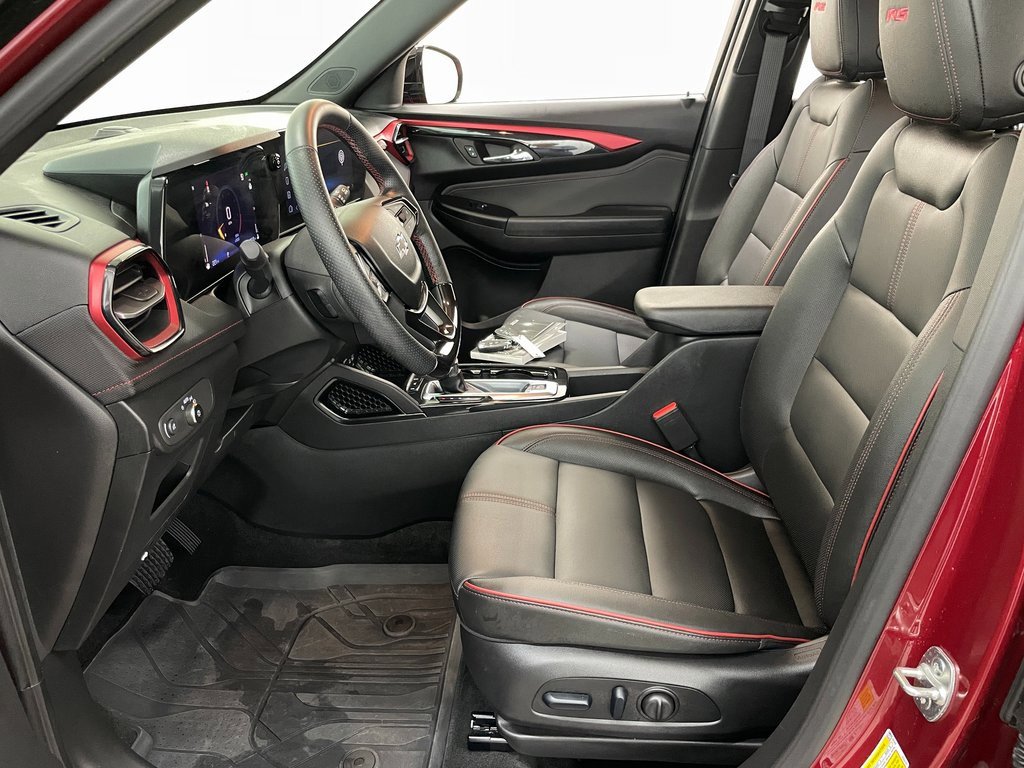 Certified 2024 Chevrolet TrailBlazer RS w/ Driver Confidence Package image 7