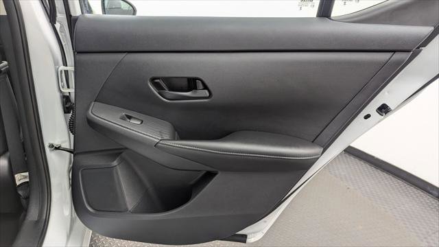 Used 2025 Nissan Sentra SV FWD image 19