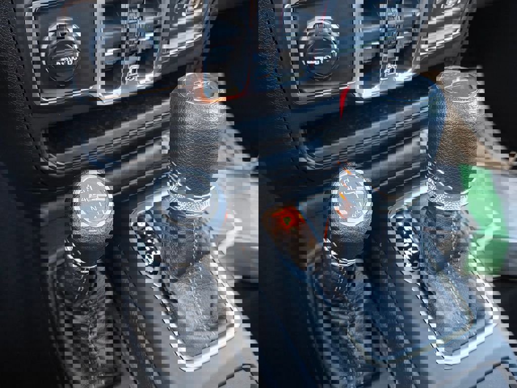 New 2026 Jeep Gladiator Sport image 18