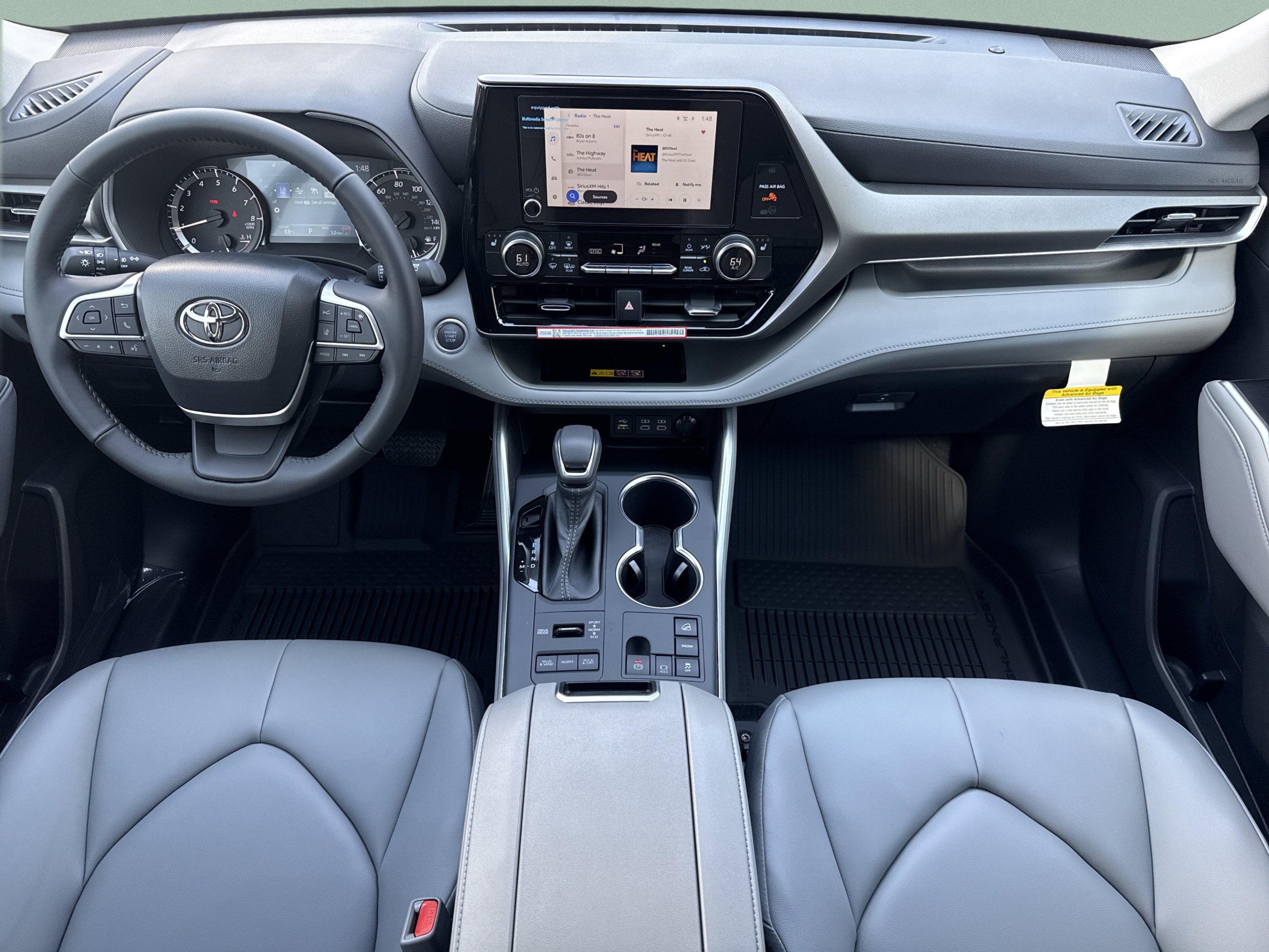 New 2026 Toyota Highlander XLE AWD/4WD image 5