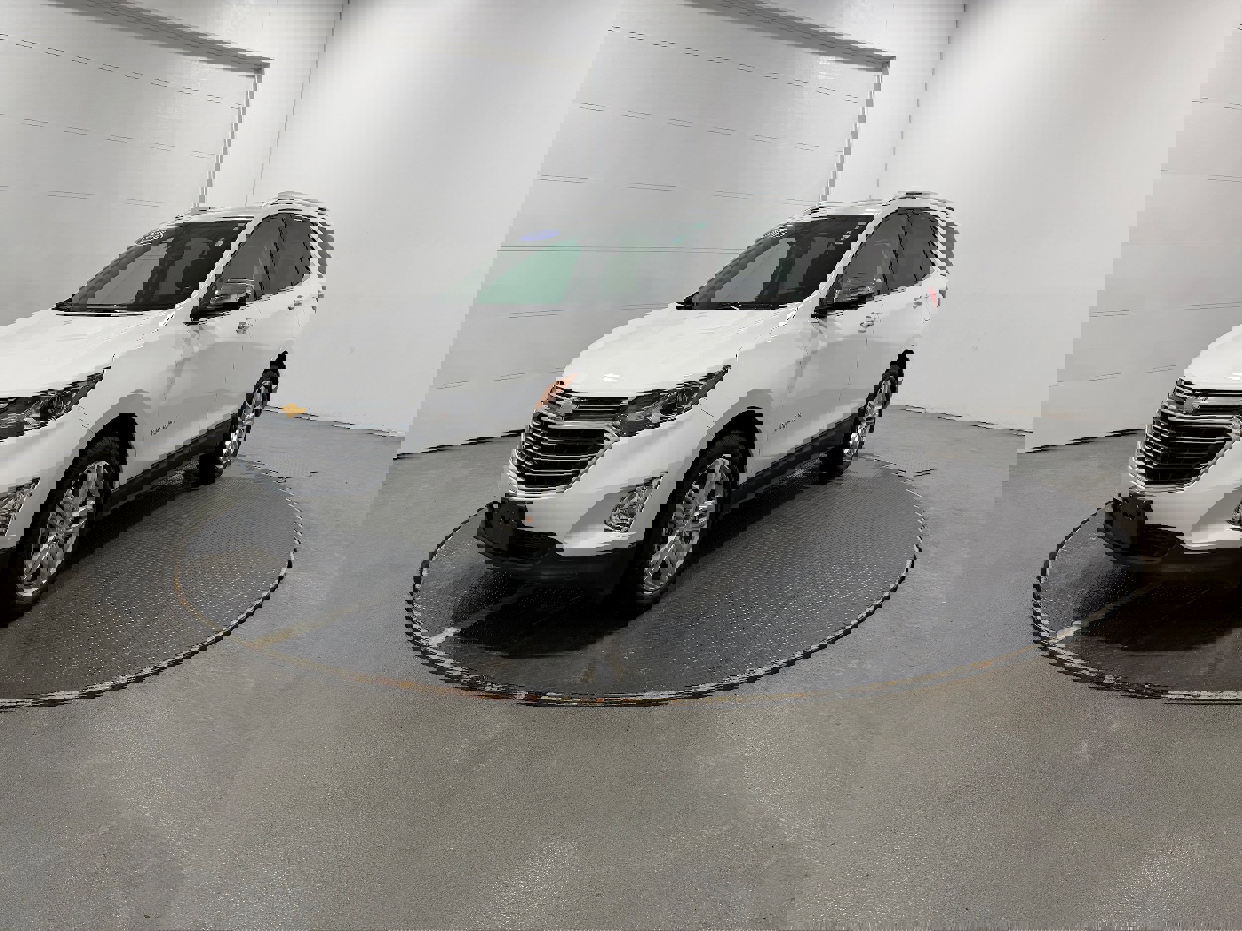 Used 2019 Chevrolet Equinox Premier image 23