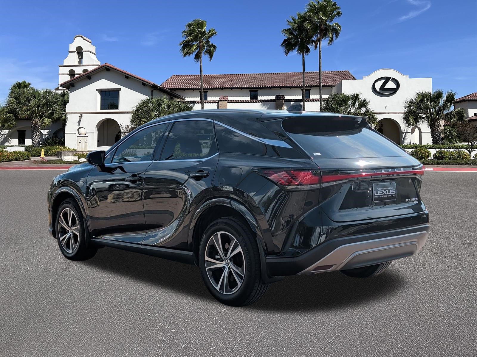 Used 2024 Lexus RX 350h w/ Accessory Package (Z1) AWD/4WD image 4