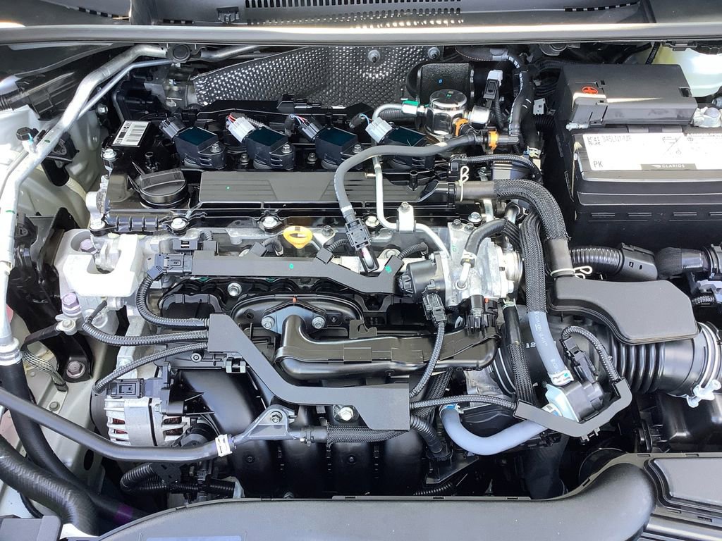 Used 2025 Toyota Corolla LE image 28