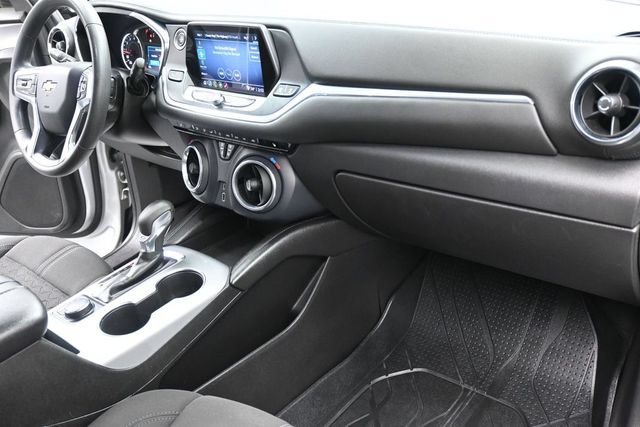 Used 2021 Chevrolet Blazer LT FWD image 30