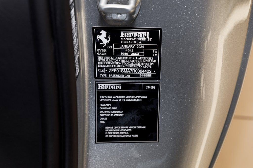 Used 2024 Ferrari 296 GTS image 24