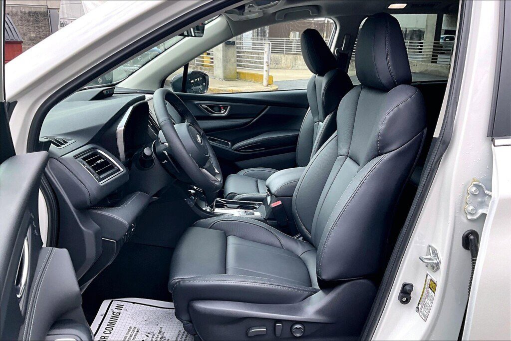 New 2026 Subaru Ascent Limited AWD/4WD image 7