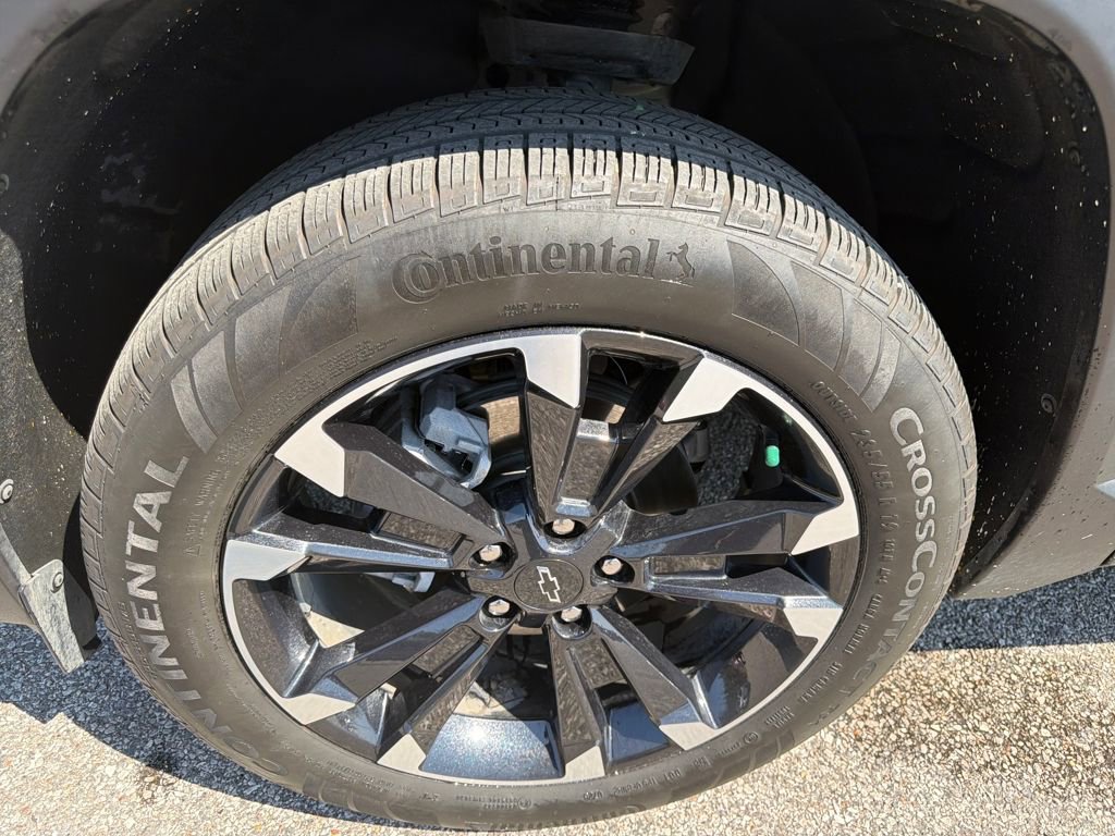 Used 2025 Chevrolet Equinox RS image 14