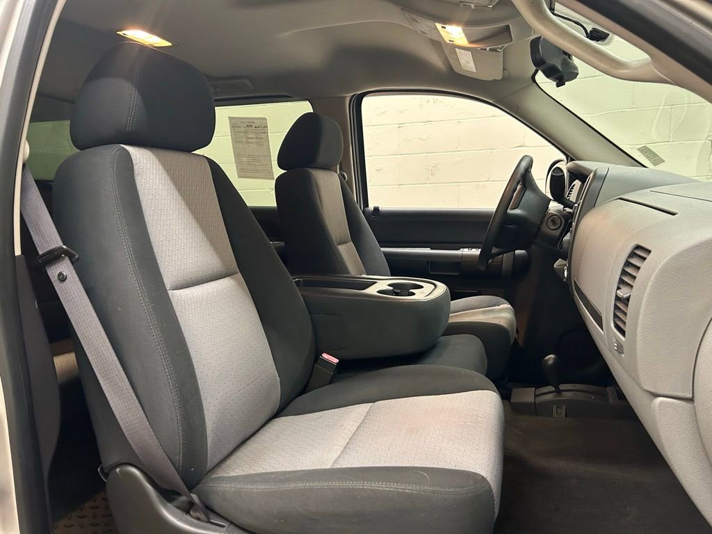 Used 2008 Chevrolet Silverado 1500 LS image 10