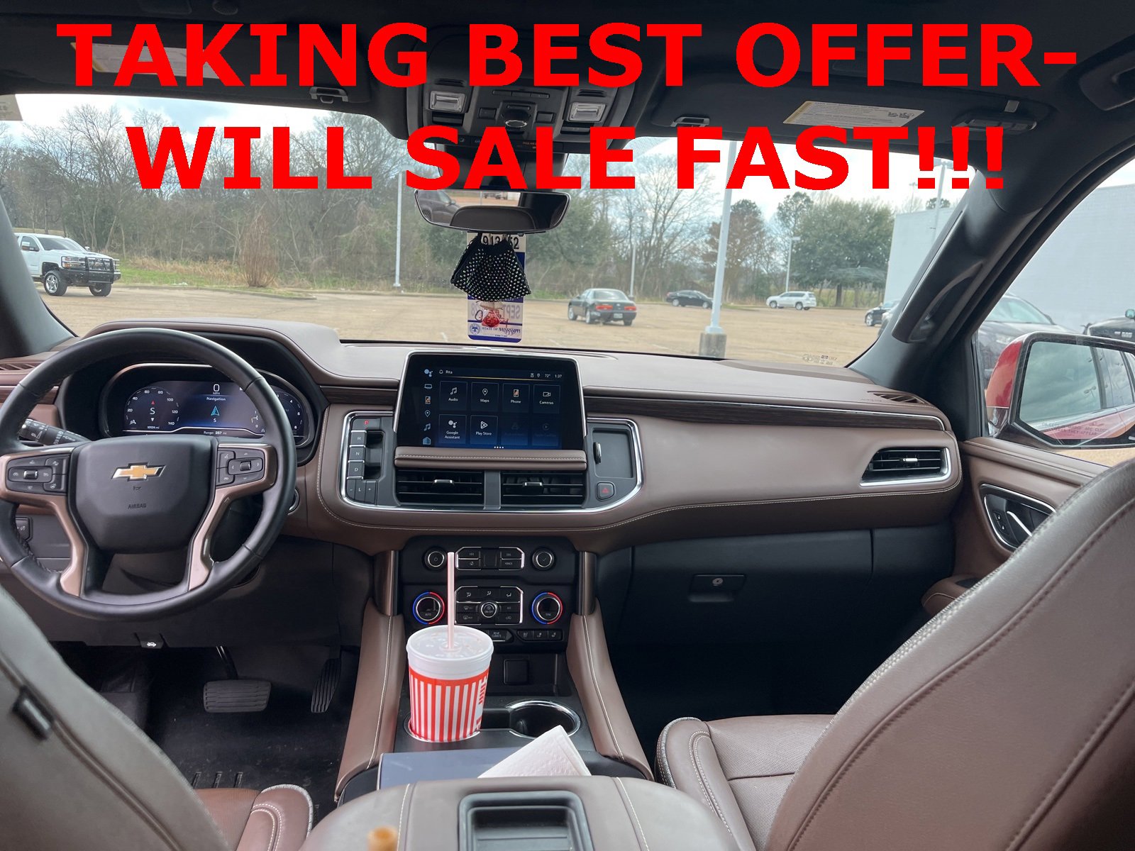 Used 2023 Chevrolet Tahoe High Country image 14