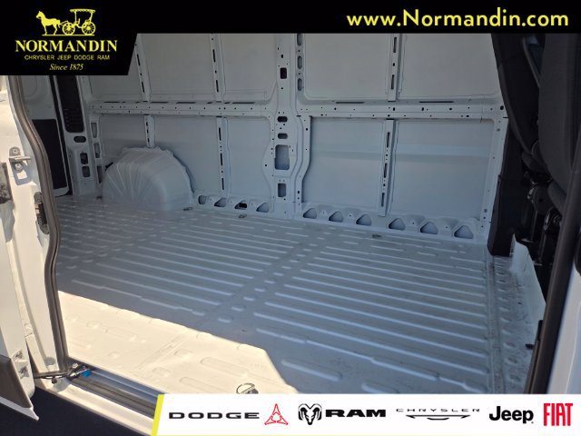 New 2026 RAM ProMaster 2500 w/ Convenience Group FWD image 7