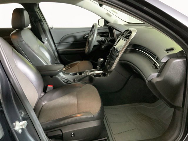 Used 2015 Chevrolet Malibu LT w/ Power Convenience Package FWD image 29