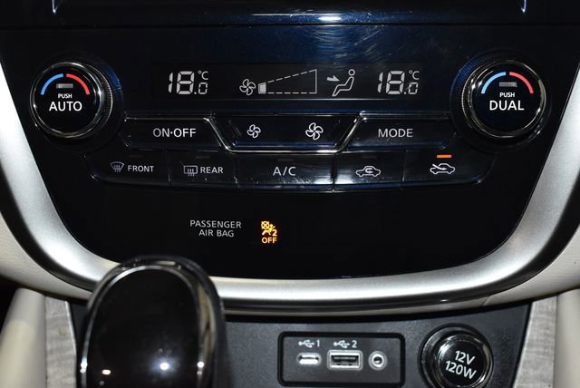 Used 2024 Nissan Murano SL image 19