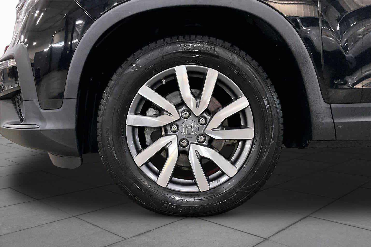 Used 2020 Honda Pilot EX-L image 11