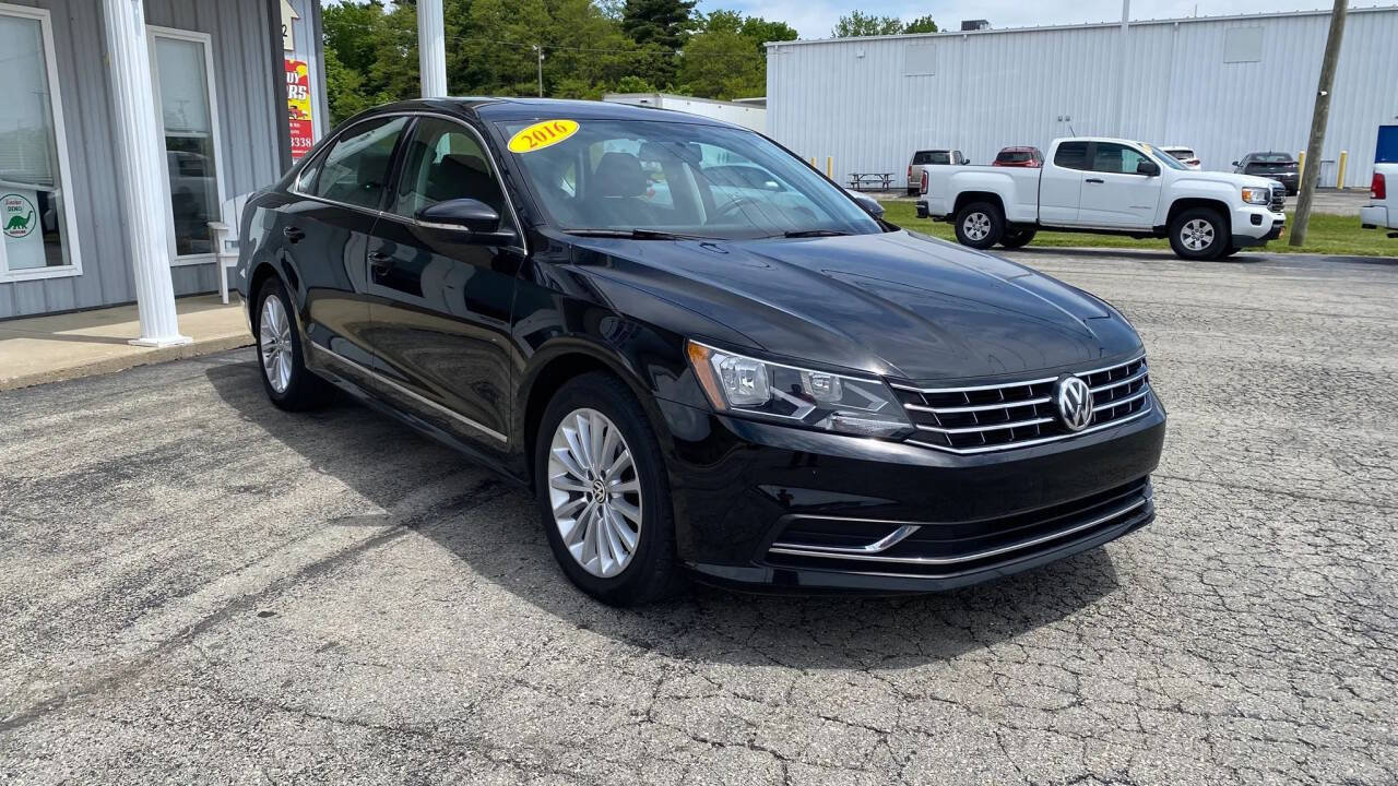 Used 2016 Volkswagen Passat 1.8T SE FWD image 7