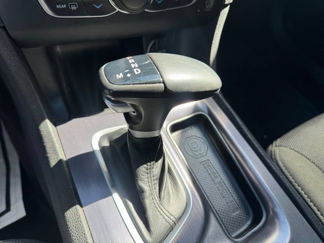 Used 2018 Dodge Charger SXT RWD image 18