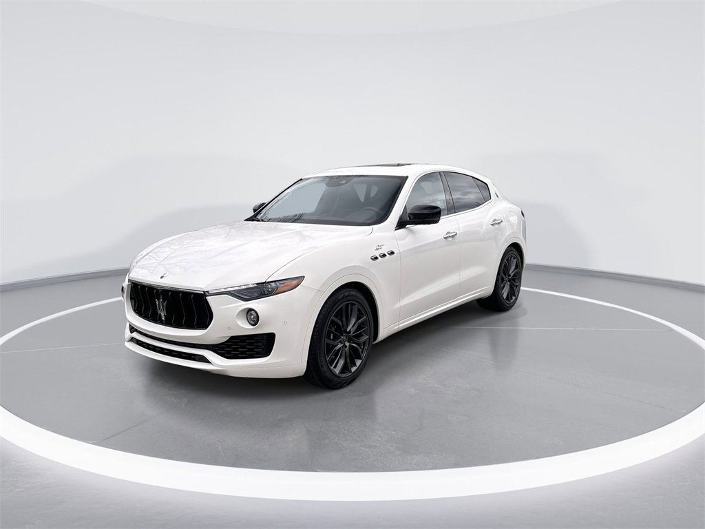 New 2024 Maserati Levante GT Ultima image 3