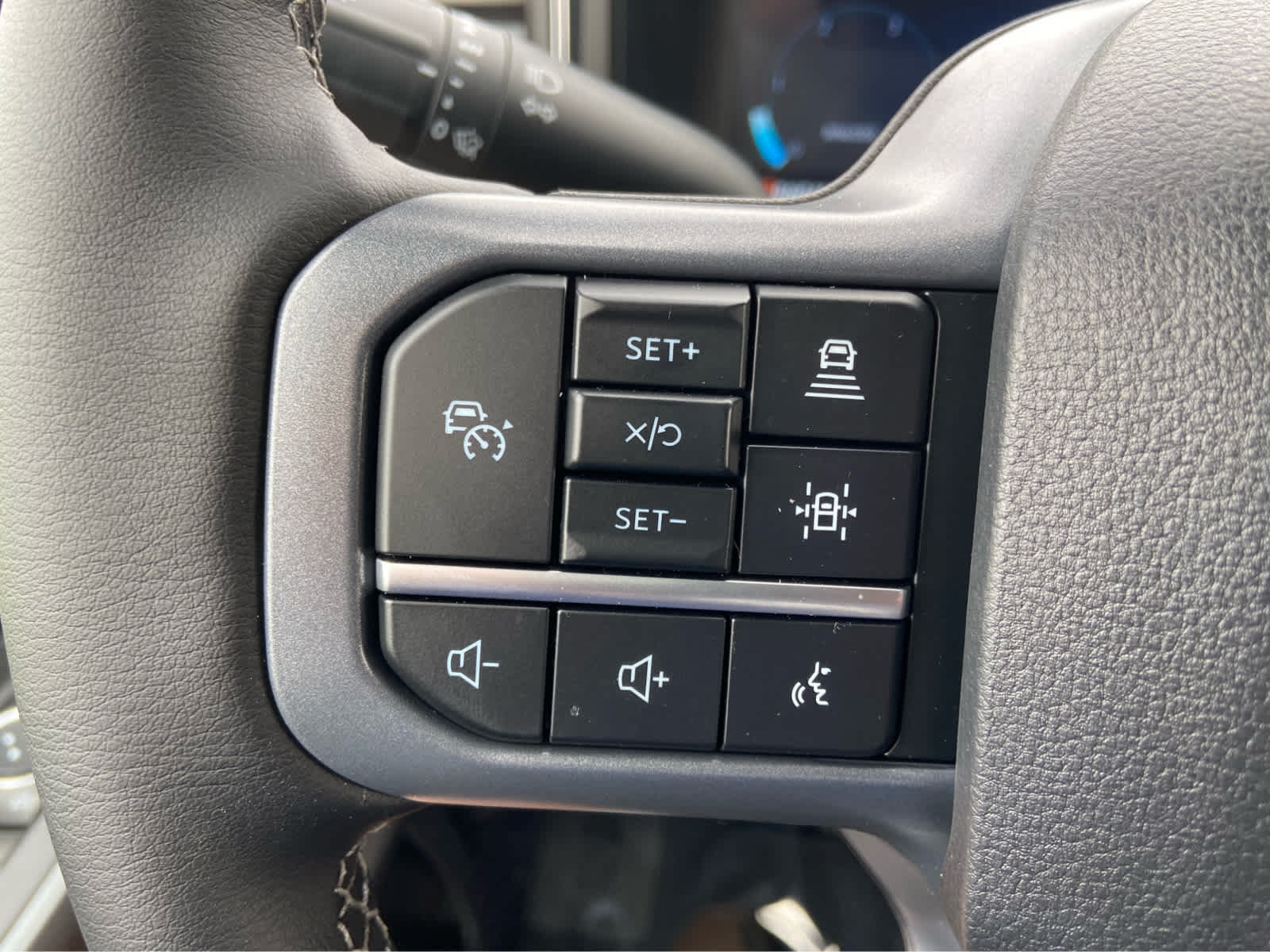 New 2026 Ford F350 Lariat w/ Lariat Ultimate Package AWD/4WD image 25