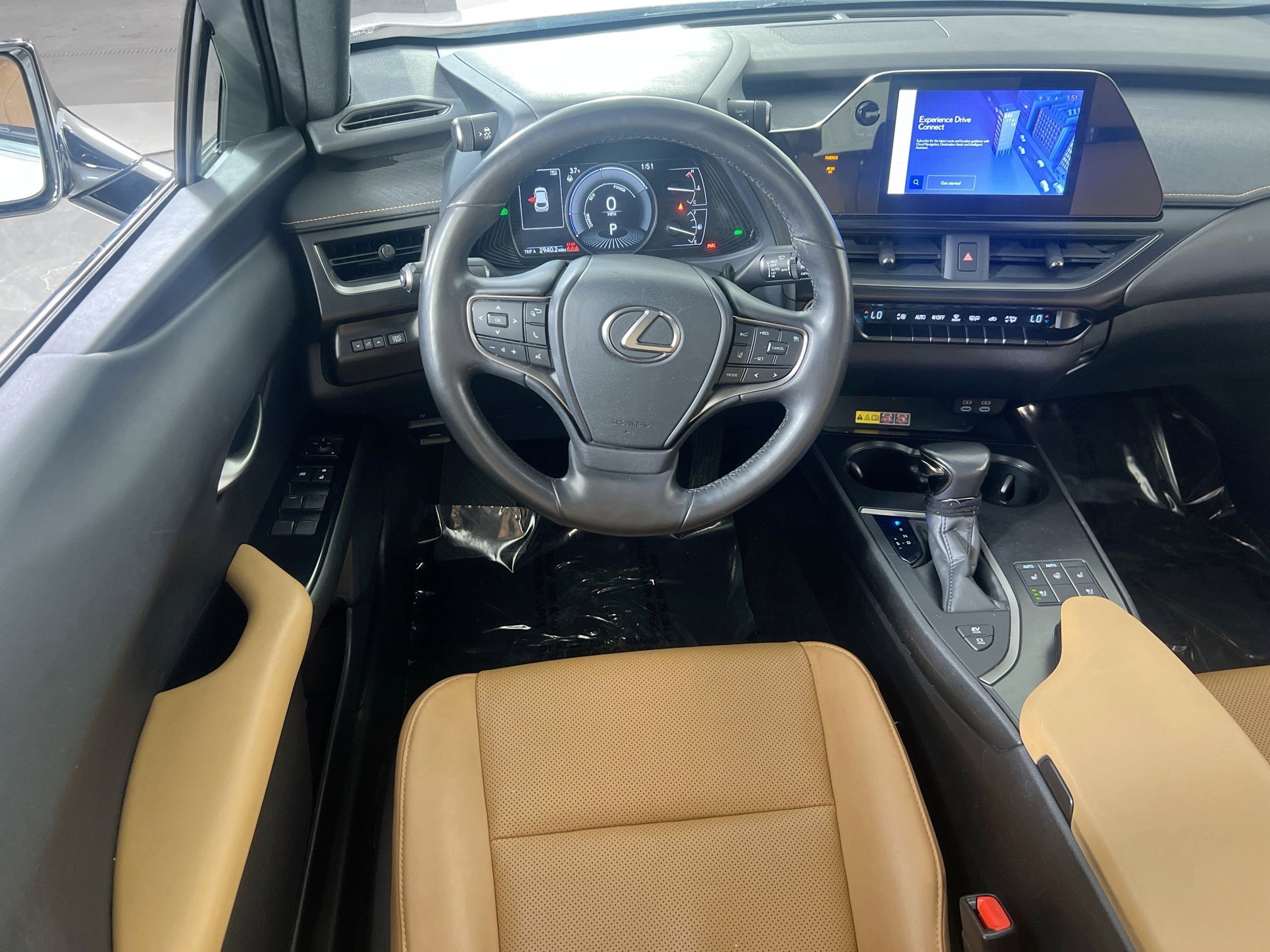 Used 2023 Lexus UX 250h AWD w/ Premium Package image 23