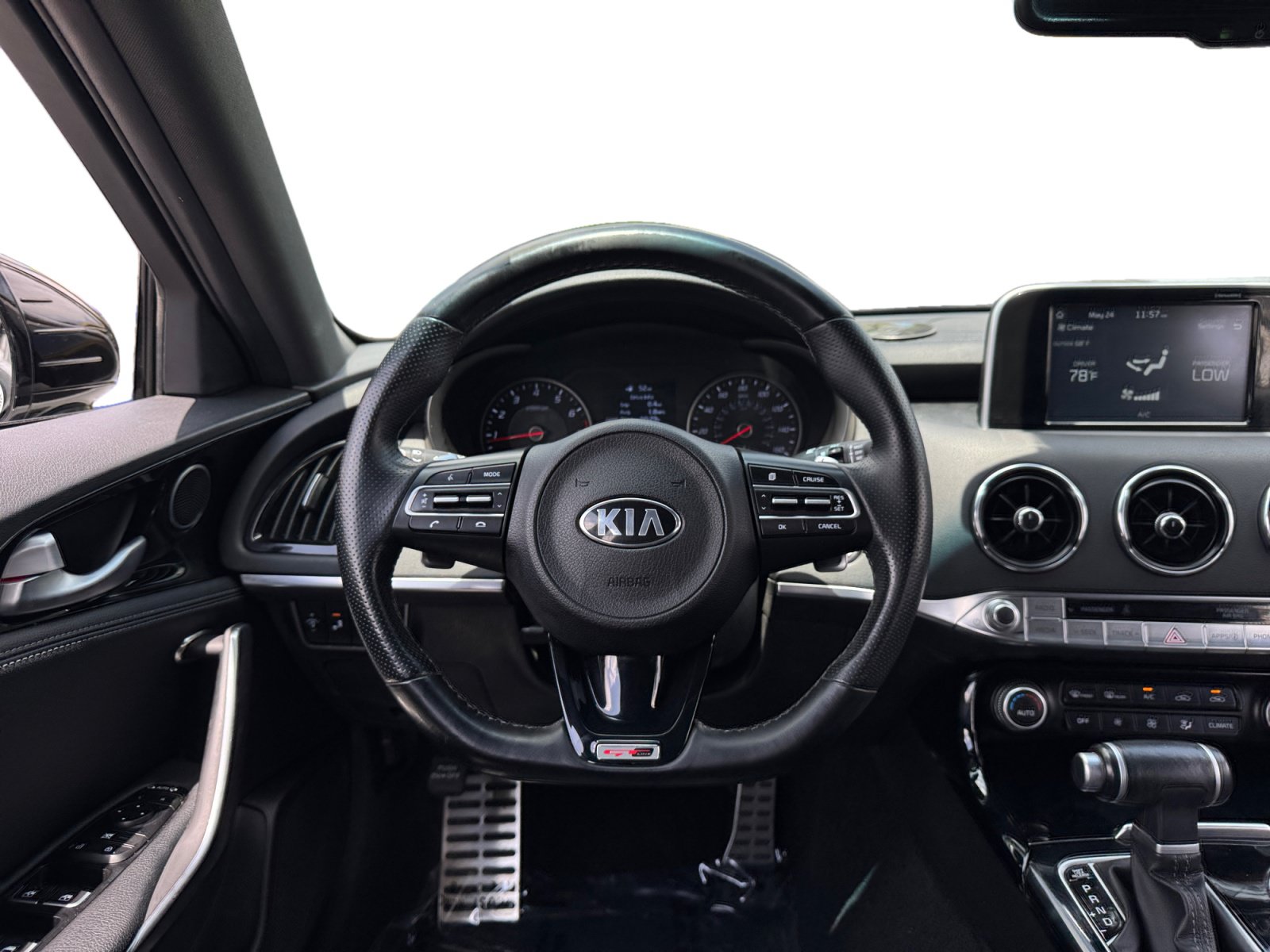 Used 2021 Kia Stinger GT-Line RWD image 12