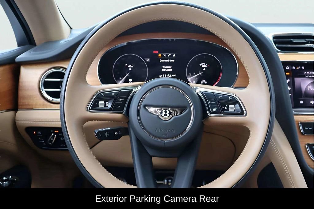 Used 2023 Bentley Bentayga Extended Wheelbase AWD/4WD image 10