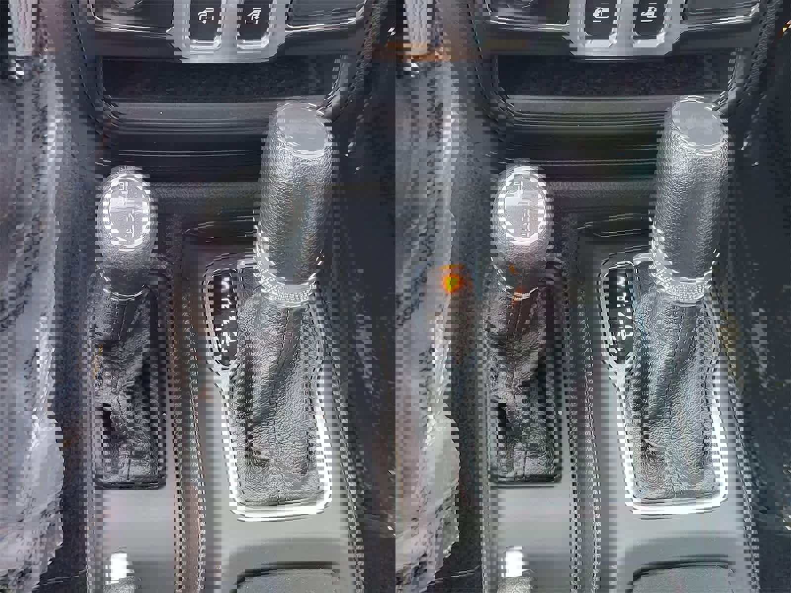 Used 2023 Jeep Wrangler Sport S image 21