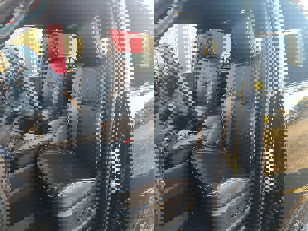 Used 2021 RAM 3500 Limited image 11