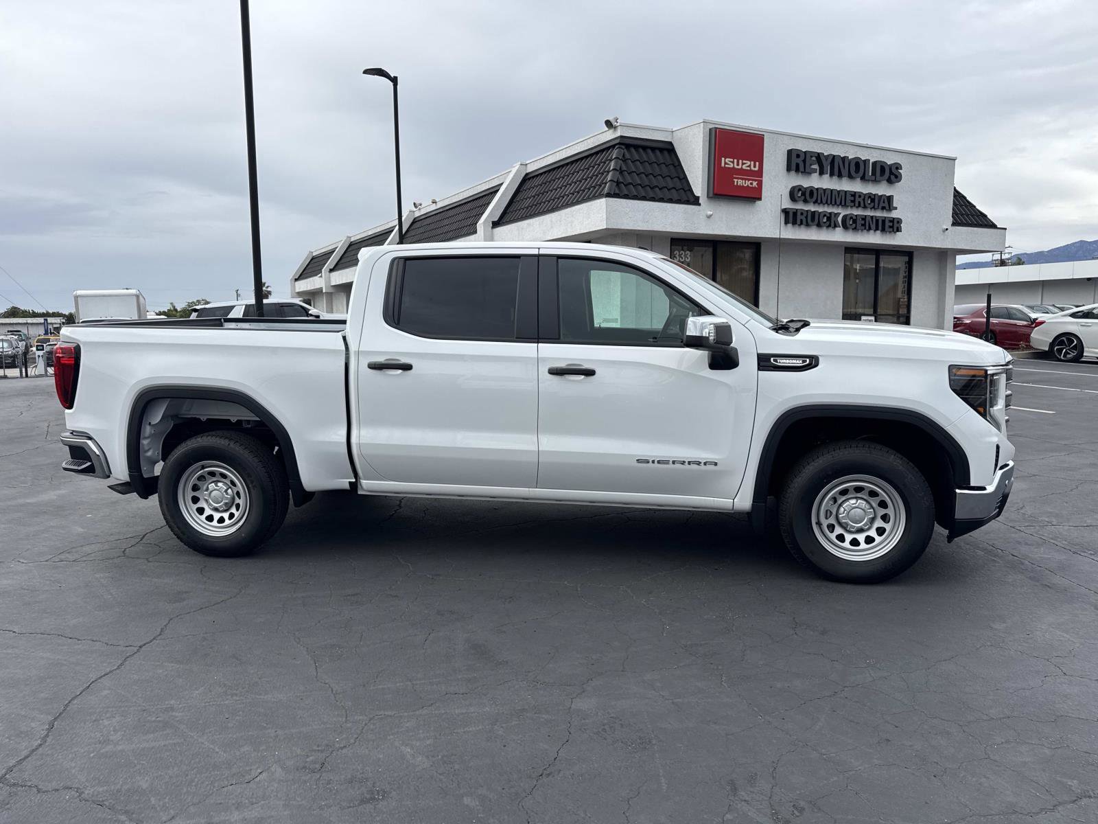 New 2026 GMC Sierra 1500 Pro w/ Pro Value Package image 4
