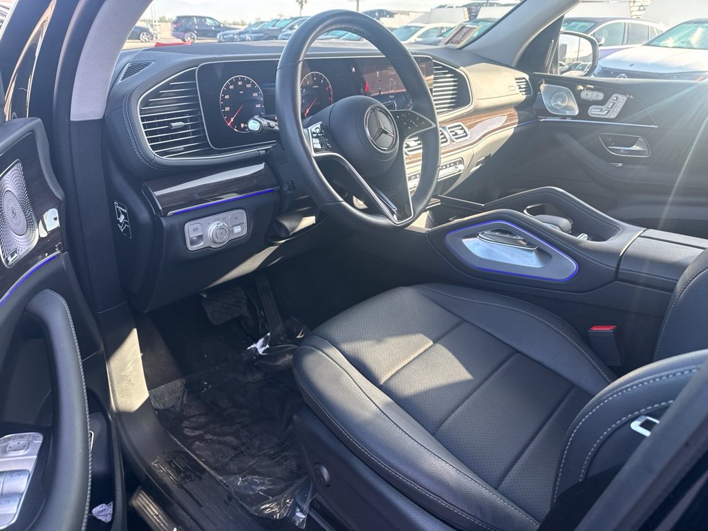 Certified 2026 Mercedes-Benz GLS 450 4MATIC image 9