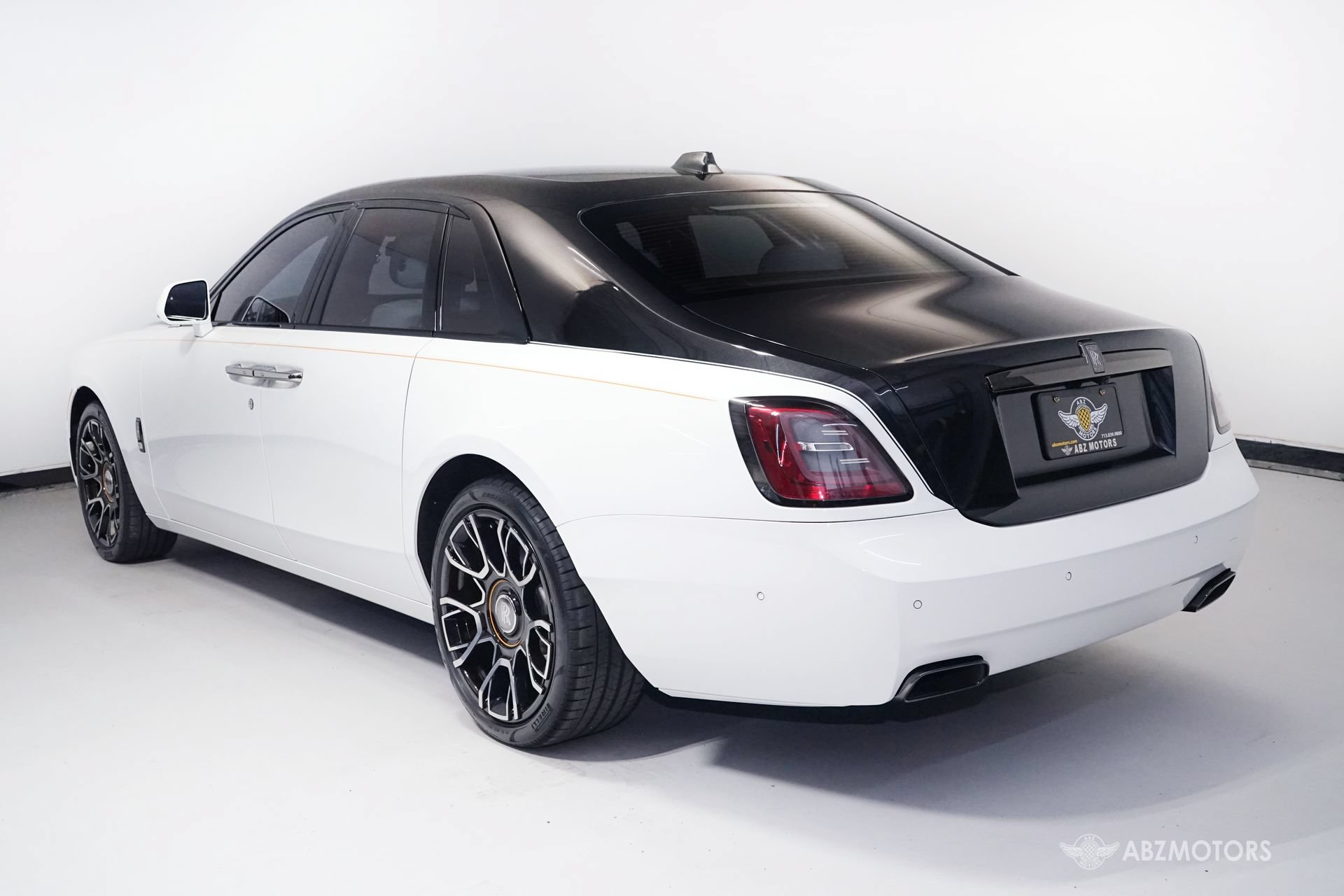 Used 2023 Rolls-Royce Ghost Black Badge w/ Black Badge Ghost Package AWD/4WD image 7