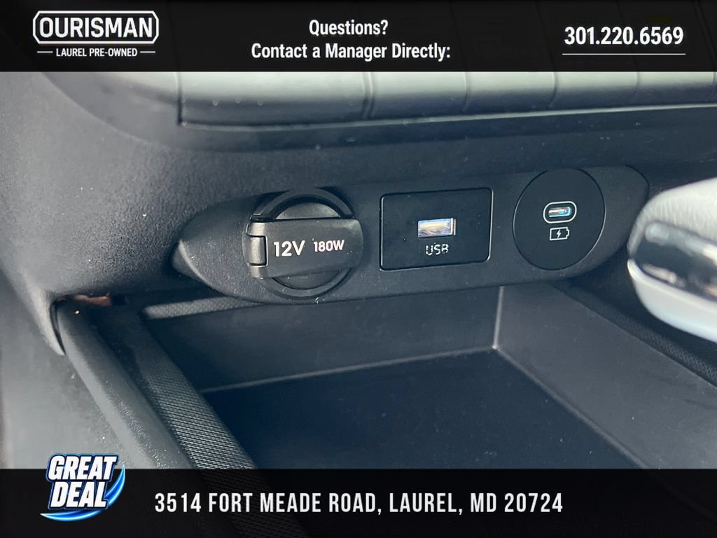 Used 2024 Hyundai Elantra SEL FWD image 26