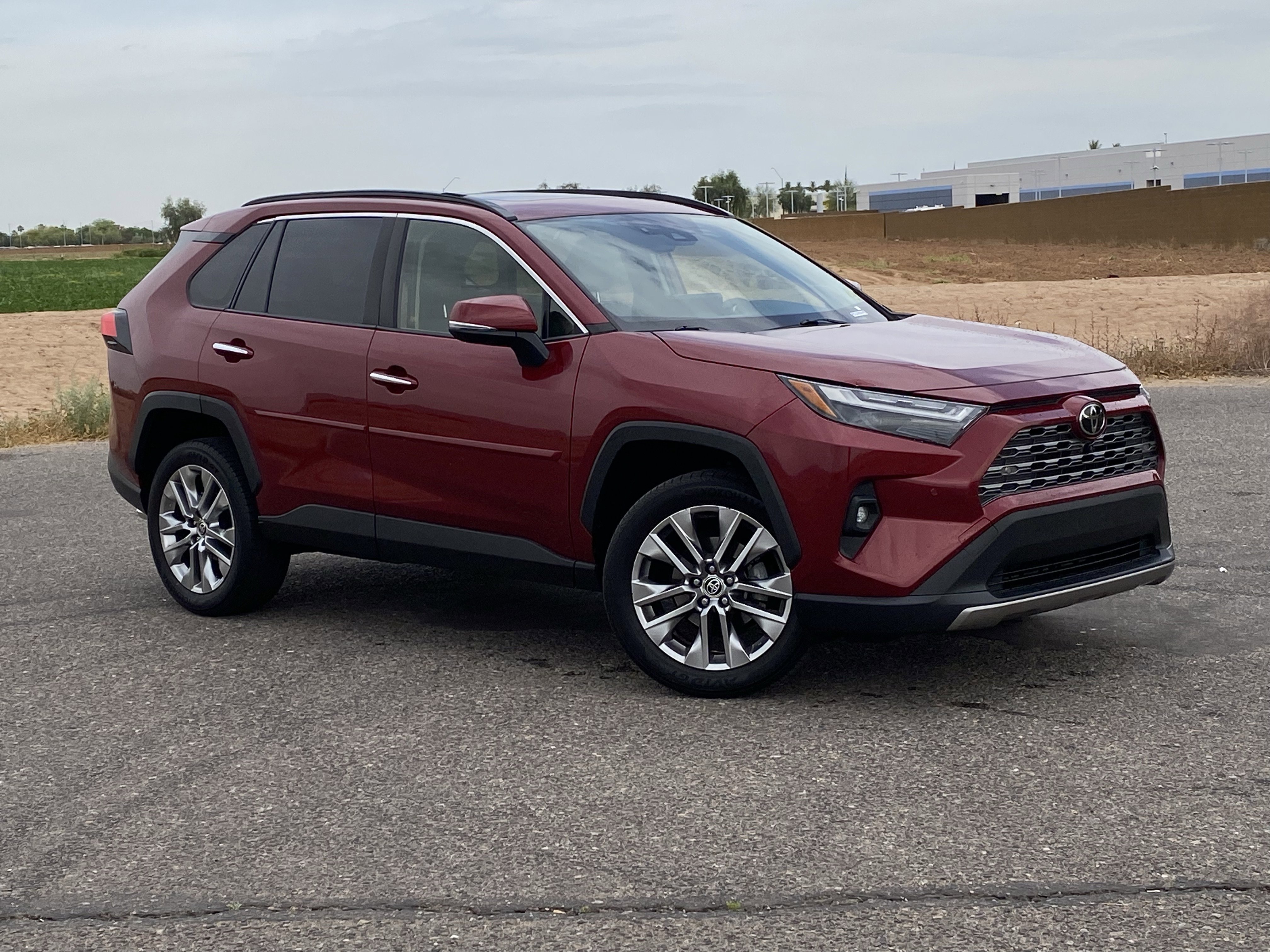 Used 2023 Toyota RAV4 Limited image 33