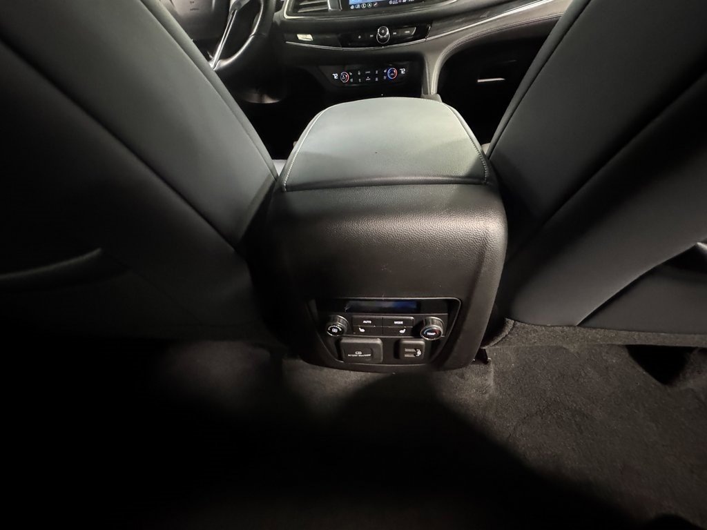 Used 2024 Buick Enclave Premium image 73