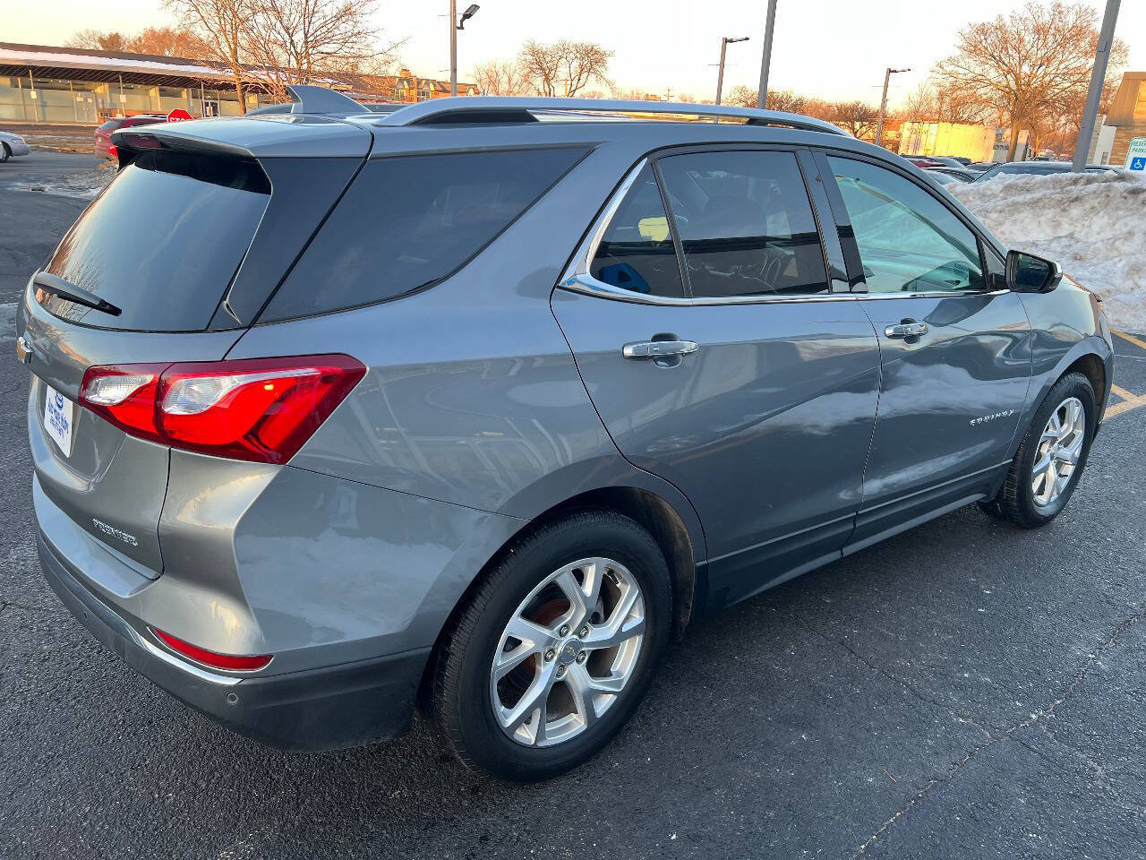 Used 2019 Chevrolet Equinox Premier FWD image 15