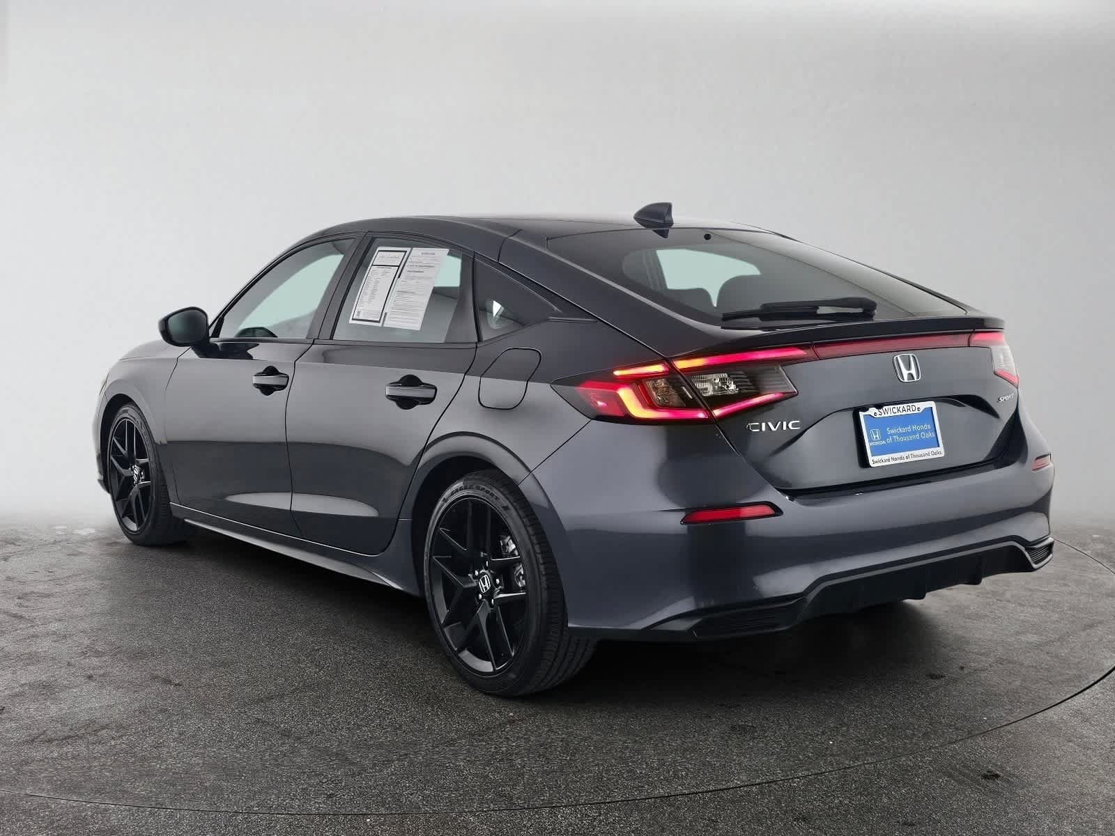Used 2025 Honda Civic Sport image 5