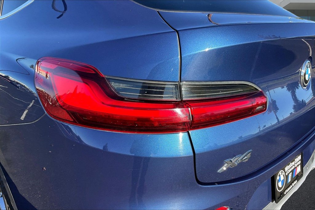 Used 2020 BMW X4 xDrive30i w/ Driving Assistance Package AWD/4WD image 23