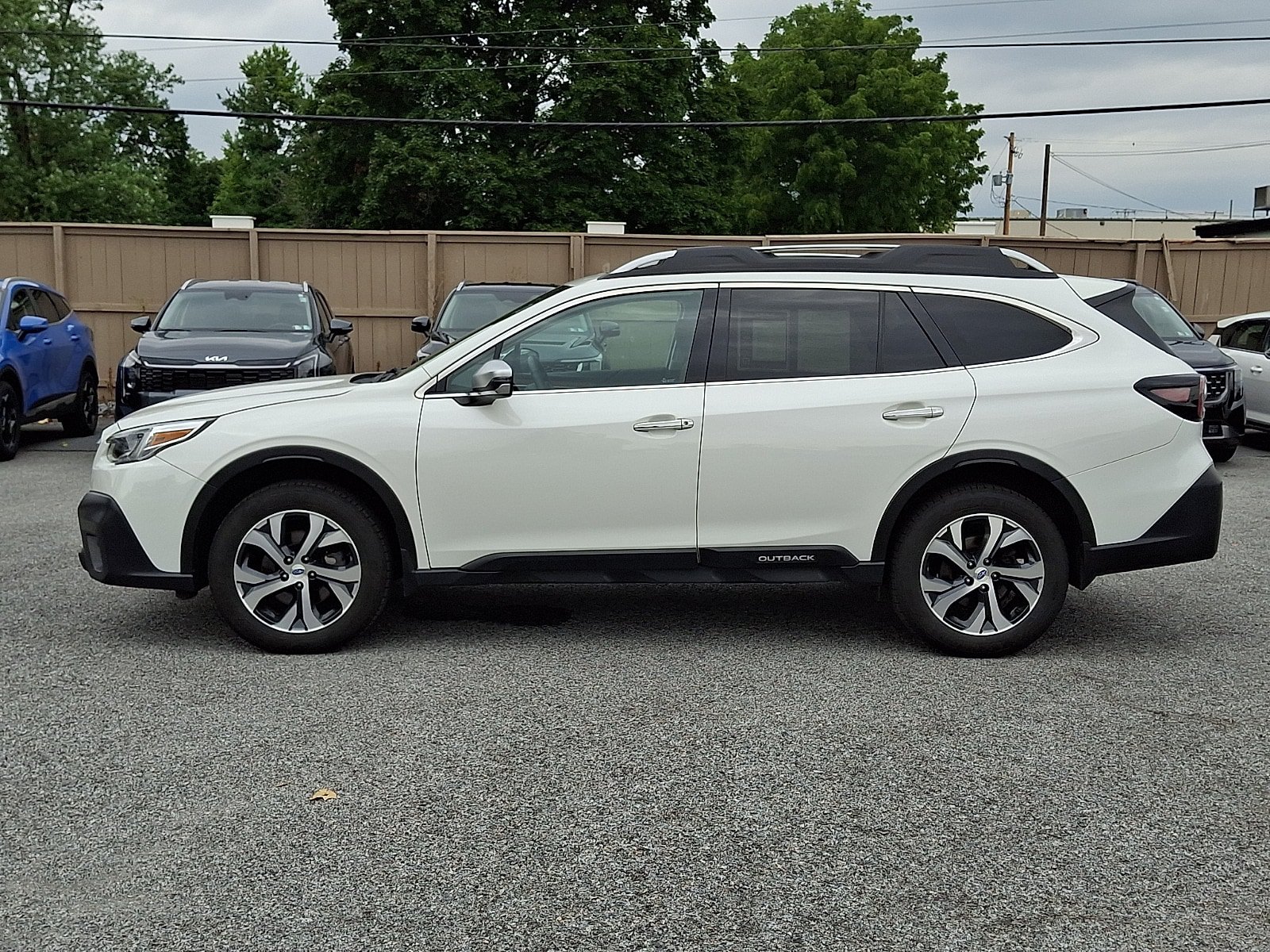 Used 2020 Subaru Outback Touring AWD/4WD image 8