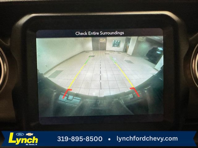 Used 2018 Jeep Wrangler Unlimited Sahara image 5